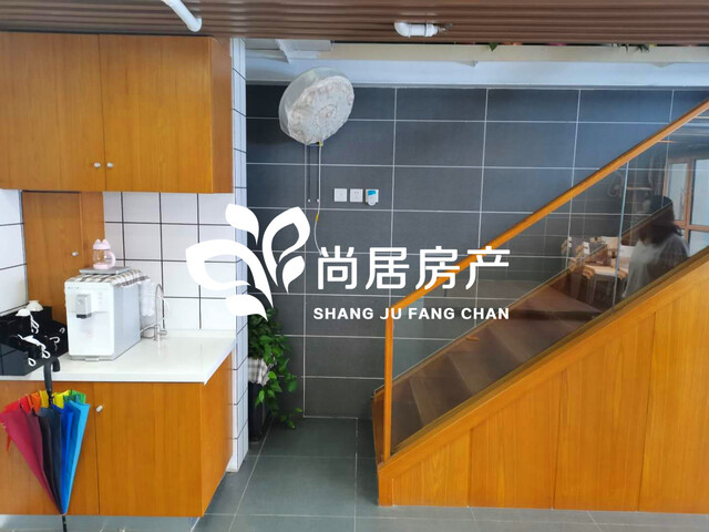 微(wēi)家(jiā)自(zì)由城(chéng)6